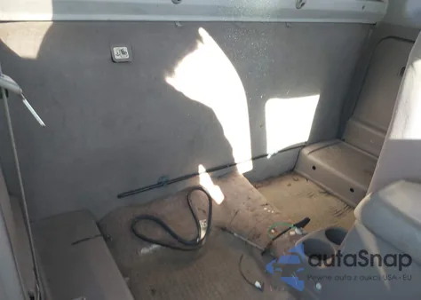 2001 Nissan Frontier Xe z USA, uszkodzony, nr VIN 1N6DD26S81C404154